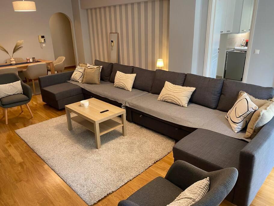 Classy 3Br With 2 Bathrooms Apartment In Marousi Aten Exteriör bild