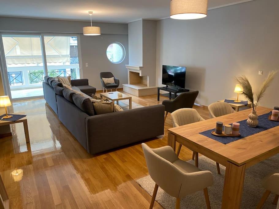 Classy 3Br With 2 Bathrooms Apartment In Marousi Aten Exteriör bild
