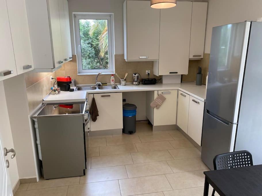 Classy 3Br With 2 Bathrooms Apartment In Marousi Aten Exteriör bild