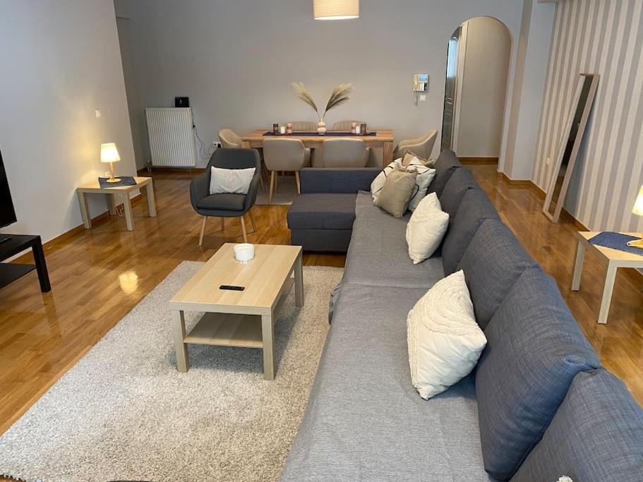 Classy 3Br With 2 Bathrooms Apartment In Marousi Aten Exteriör bild